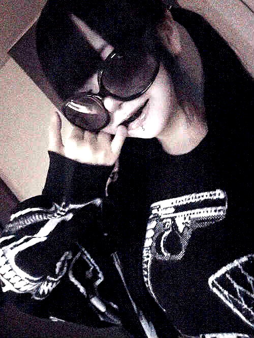 9unxx7 instagram image archive image