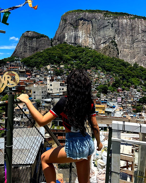vanessa.rhd instagram image archive image