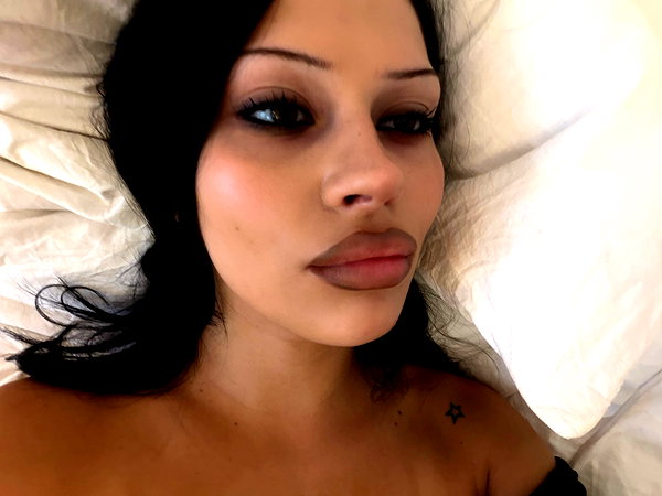 karolinaawasik instagram image archive image