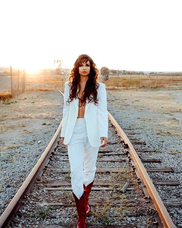 mikaelakatrina instagram image archive image