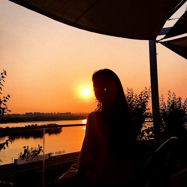 daxbin instagram image archive image