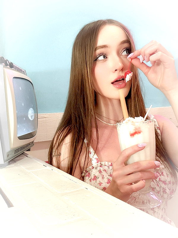 1uvgabi instagram image archive image