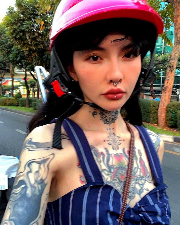 bad.toy instagram image archive image