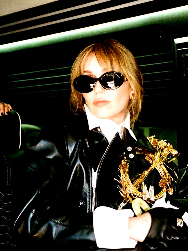 mileycyrus instagram image archive image