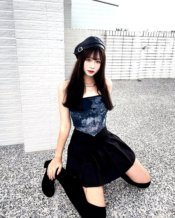 lai_931201 instagram image archive image
