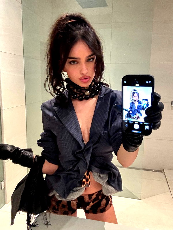 ellachristo instagram image archive image