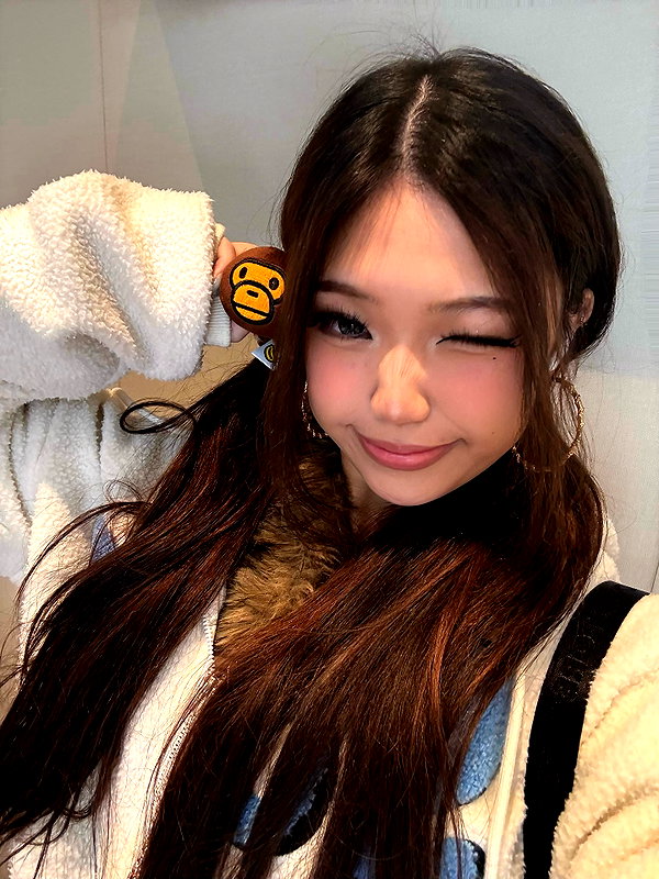 joycee.e instagram image archive image