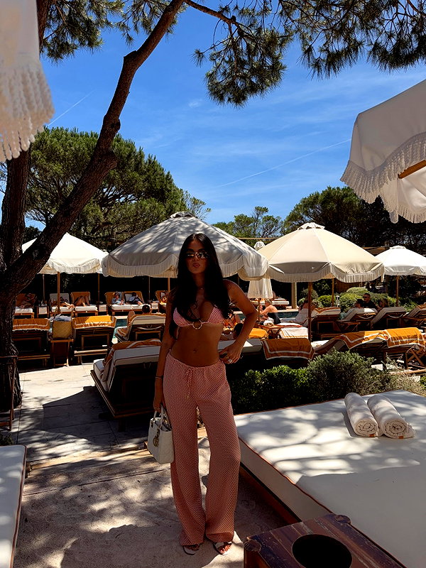 zoeliss instagram image archive image