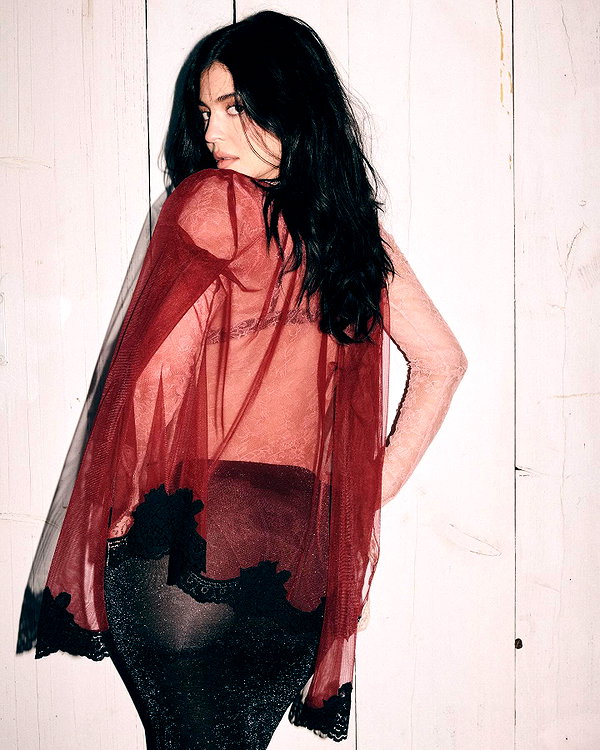 kyliejenner instagram image archive image