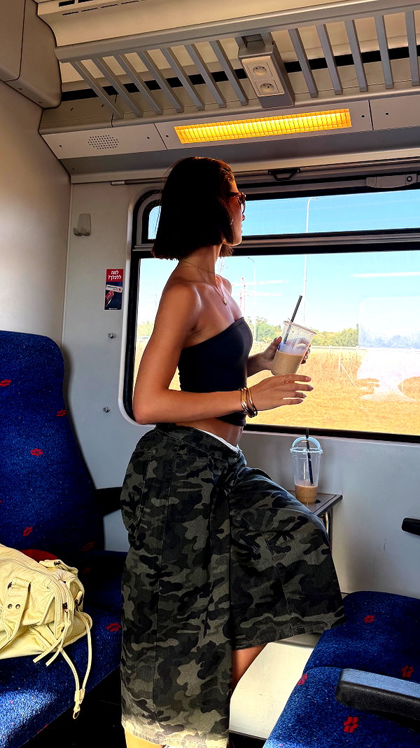 efrat_elmalich instagram image archive image