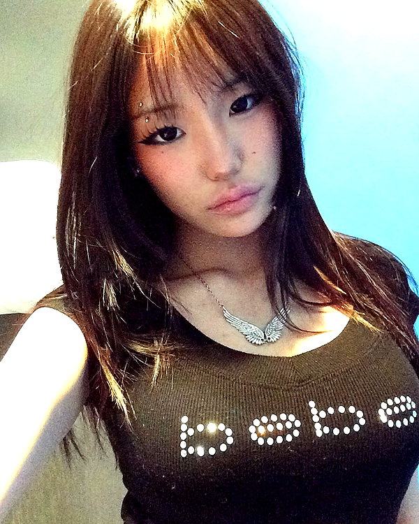 aud6y instagram image archive image