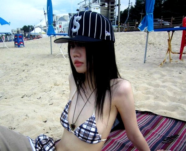 srillun instagram image archive image