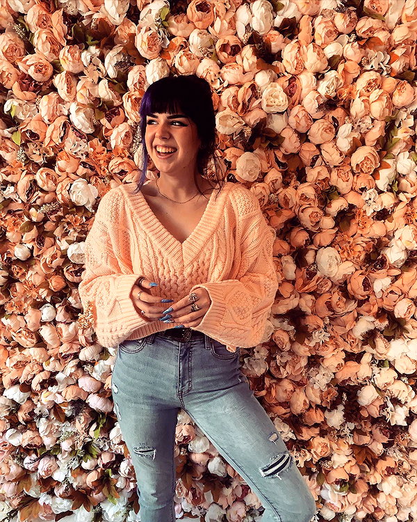 yeahimcaroline instagram image archive image