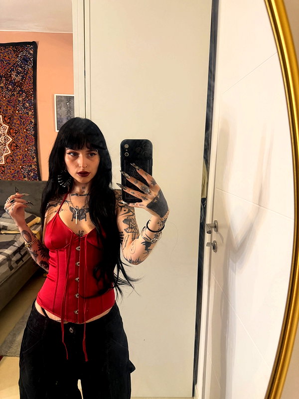 strawberryshanz instagram image archive image