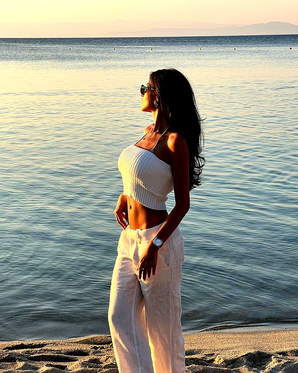 zoeliss instagram image archive image