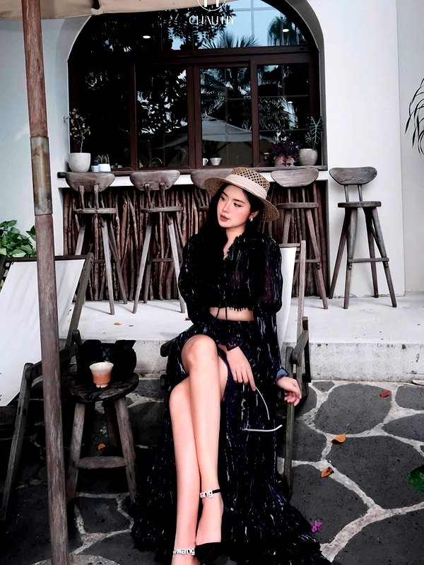 lyhythuedoxinh instagram image archive image