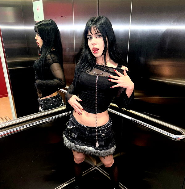 lucychernov instagram image archive image