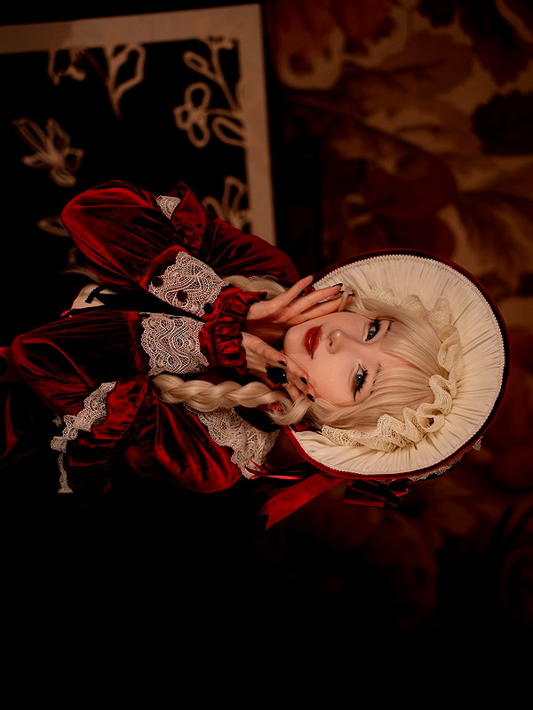 alina_thedoll instagram image archive image
