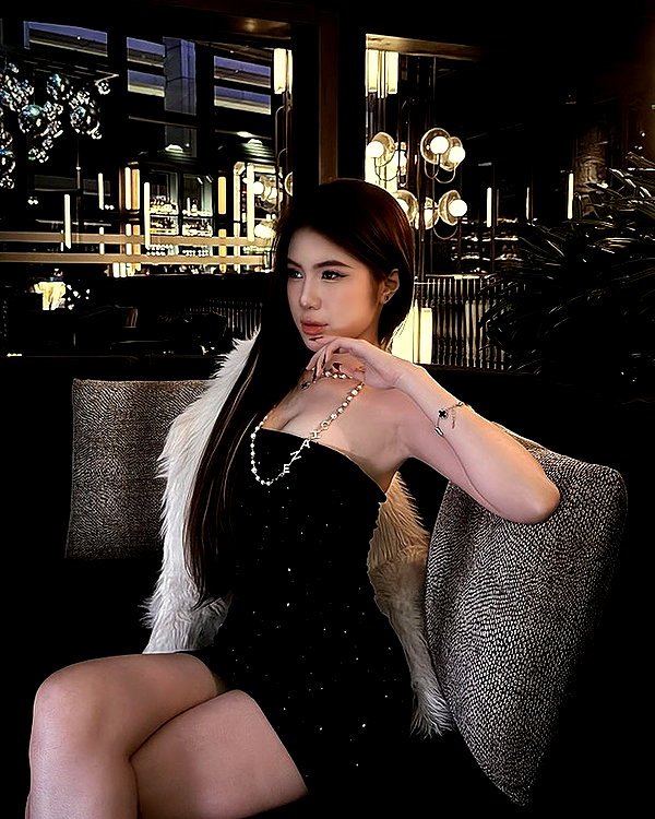 lyhythuedoxinh instagram image archive image