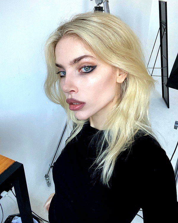 anya4everr instagram image archive image