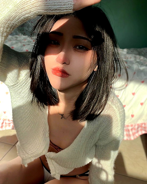 ge.more_x instagram image archive image