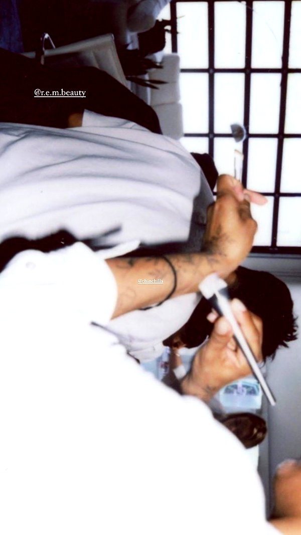 arianagrande instagram image archive image