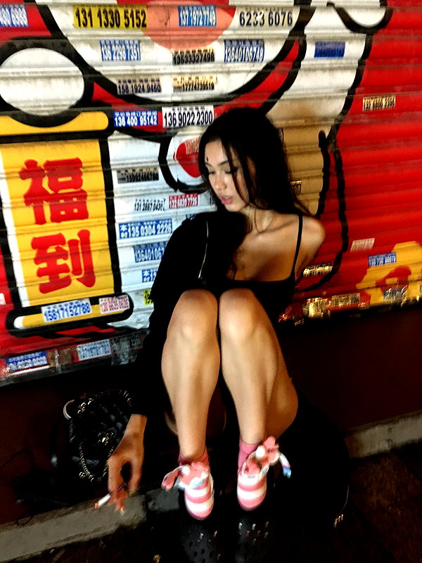 183xei instagram image archive image