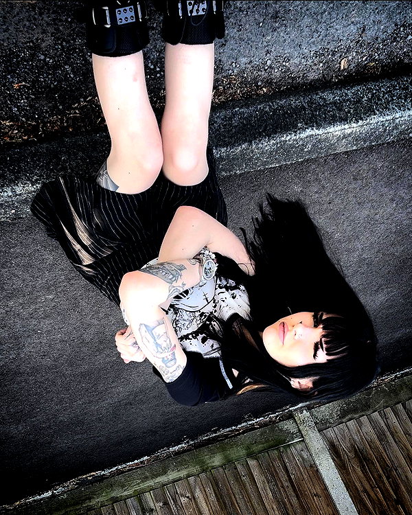 alice_hez instagram image archive image