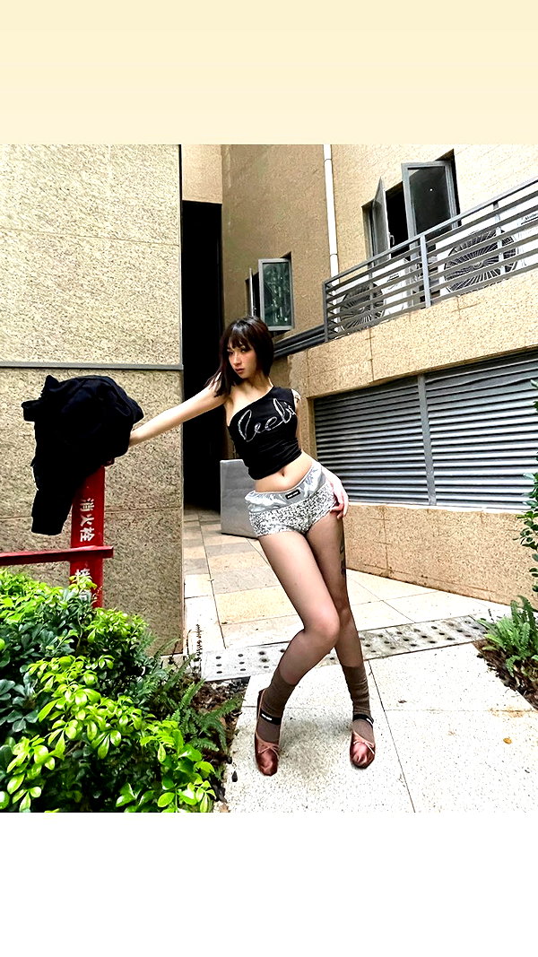 moka997k.y instagram image archive image
