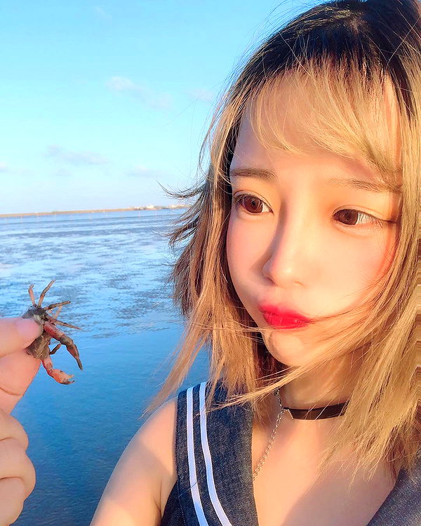 erokochiba instagram image archive image