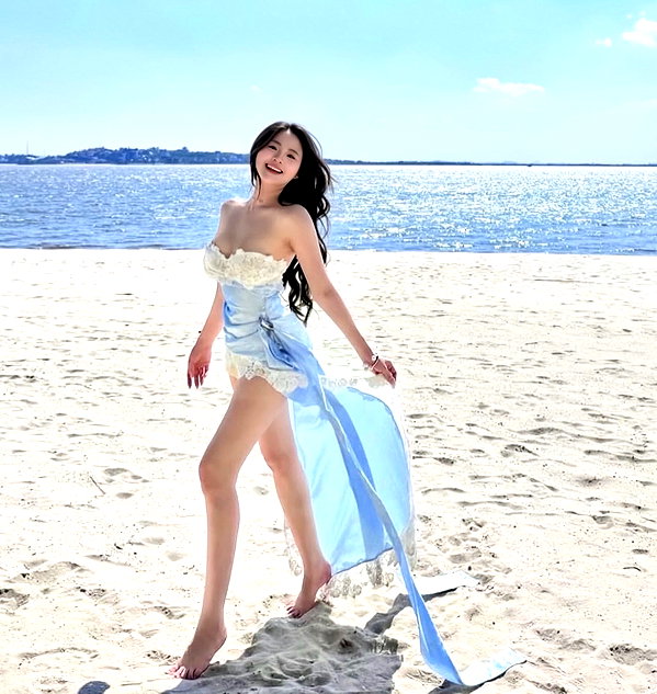 lyhythuedoxinh instagram image archive image