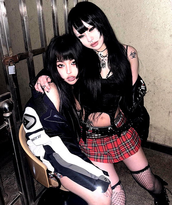 biohazard.g1rl instagram image archive image