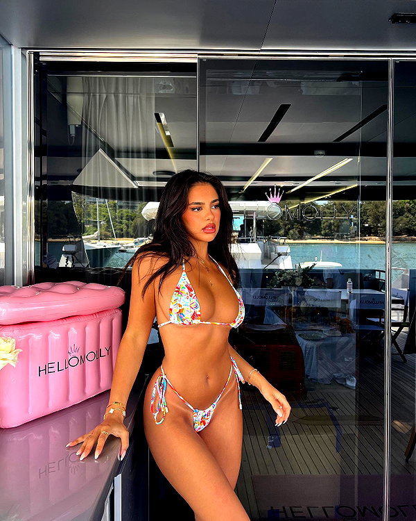 godbless_jess instagram image archive image