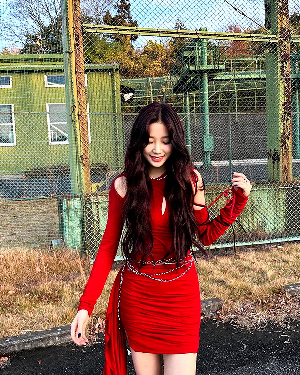 zuhazana instagram image archive image