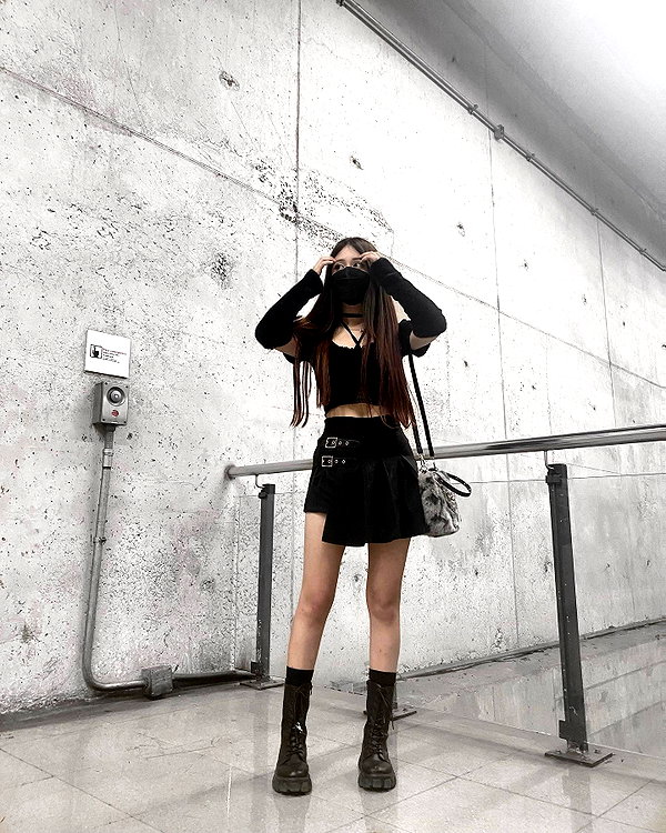 is2tian instagram image archive image