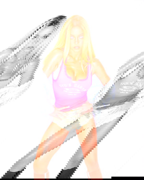 sydney_sweeney sydney_sweeney archive image