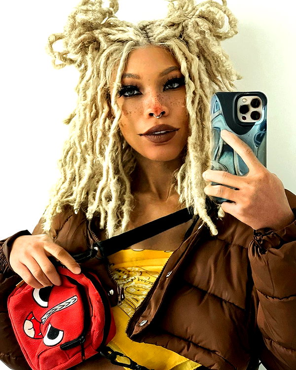 kieraplease instagram image archive image