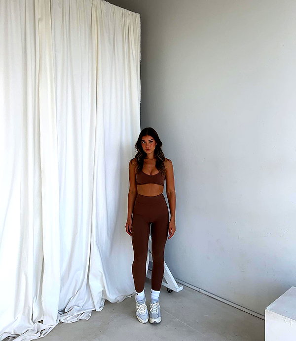 dekota_thompson instagram image archive image