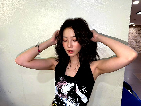 zuhazana instagram image archive image