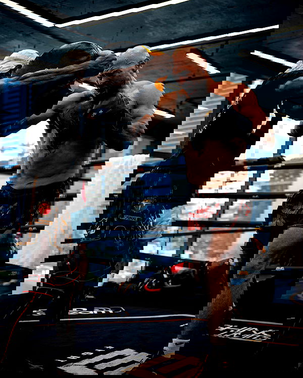 tateauraa tateauraa archive image