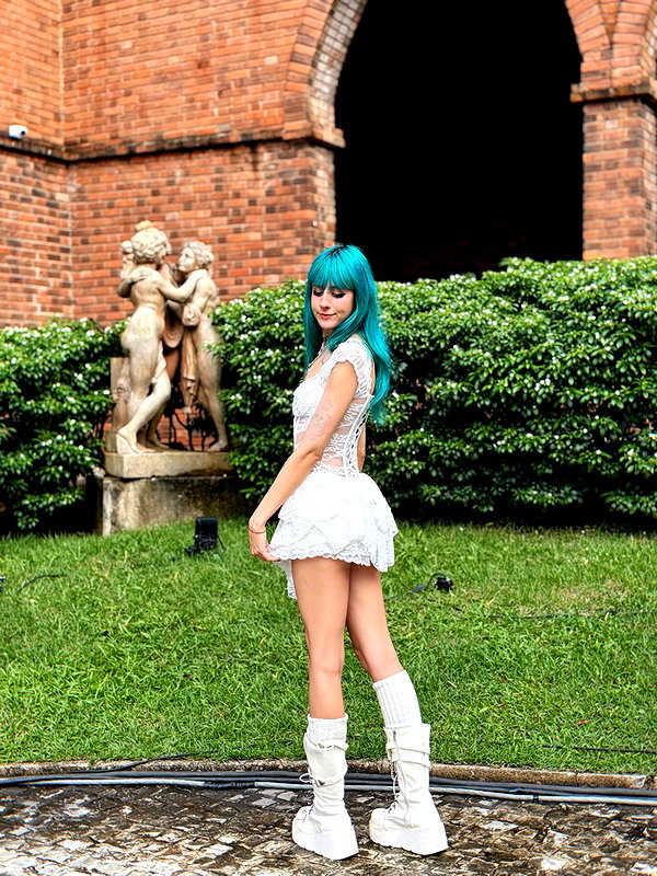 jadelaverne instagram image archive image