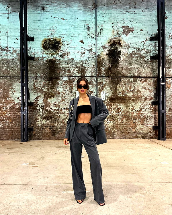 oliviaphillipps instagram image archive image
