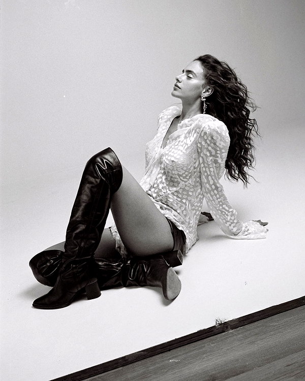 yaelshelbia instagram image archive image