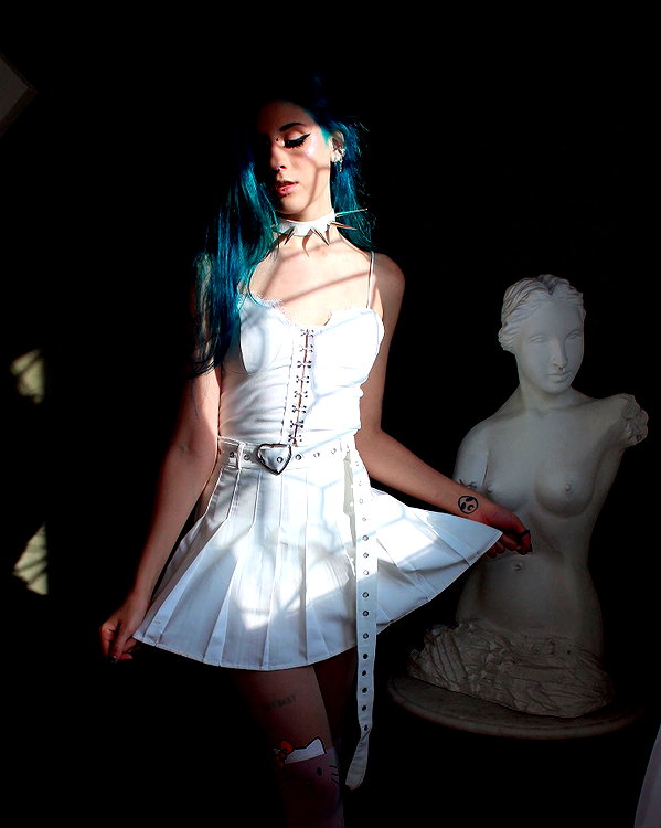jadelaverne instagram image archive image