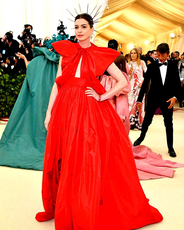 annehathaway instagram image archive image