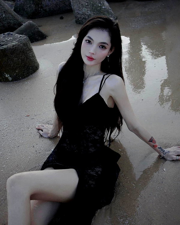 lyhythuedoxinh instagram image archive image