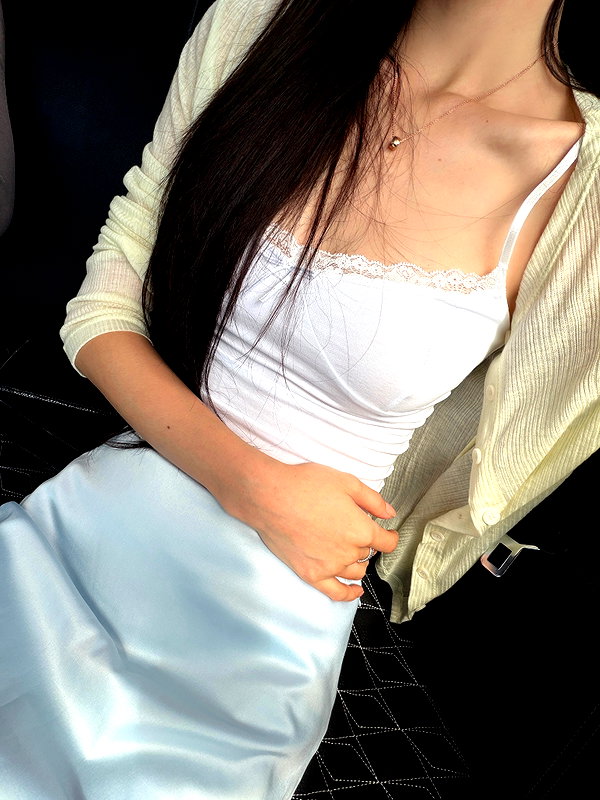 daxbin instagram image archive image