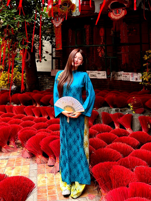 lyhythuedoxinh instagram image archive image