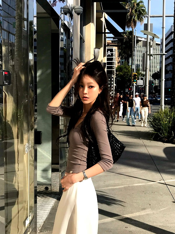 daxbin instagram image archive image