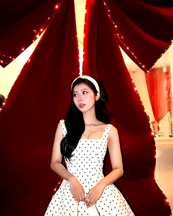 lyhythuedoxinh instagram image archive image